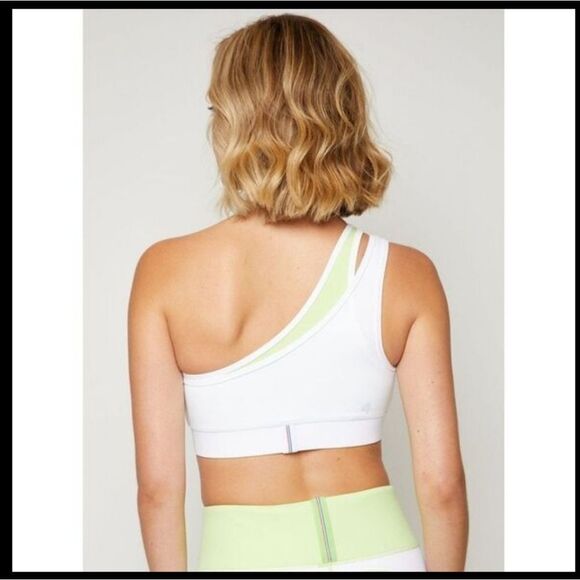NWT FOURLAPS Solo Bra AVAILABLE IN 5 COLORS - Picture 1 of 16